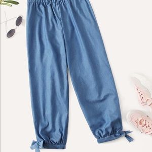 SOLD...Carrot Jeans!